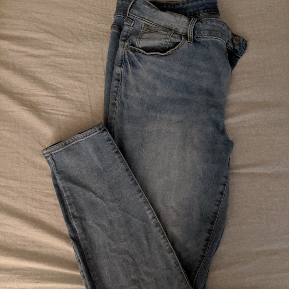 Old Navy Rockstar Skinny Jeans